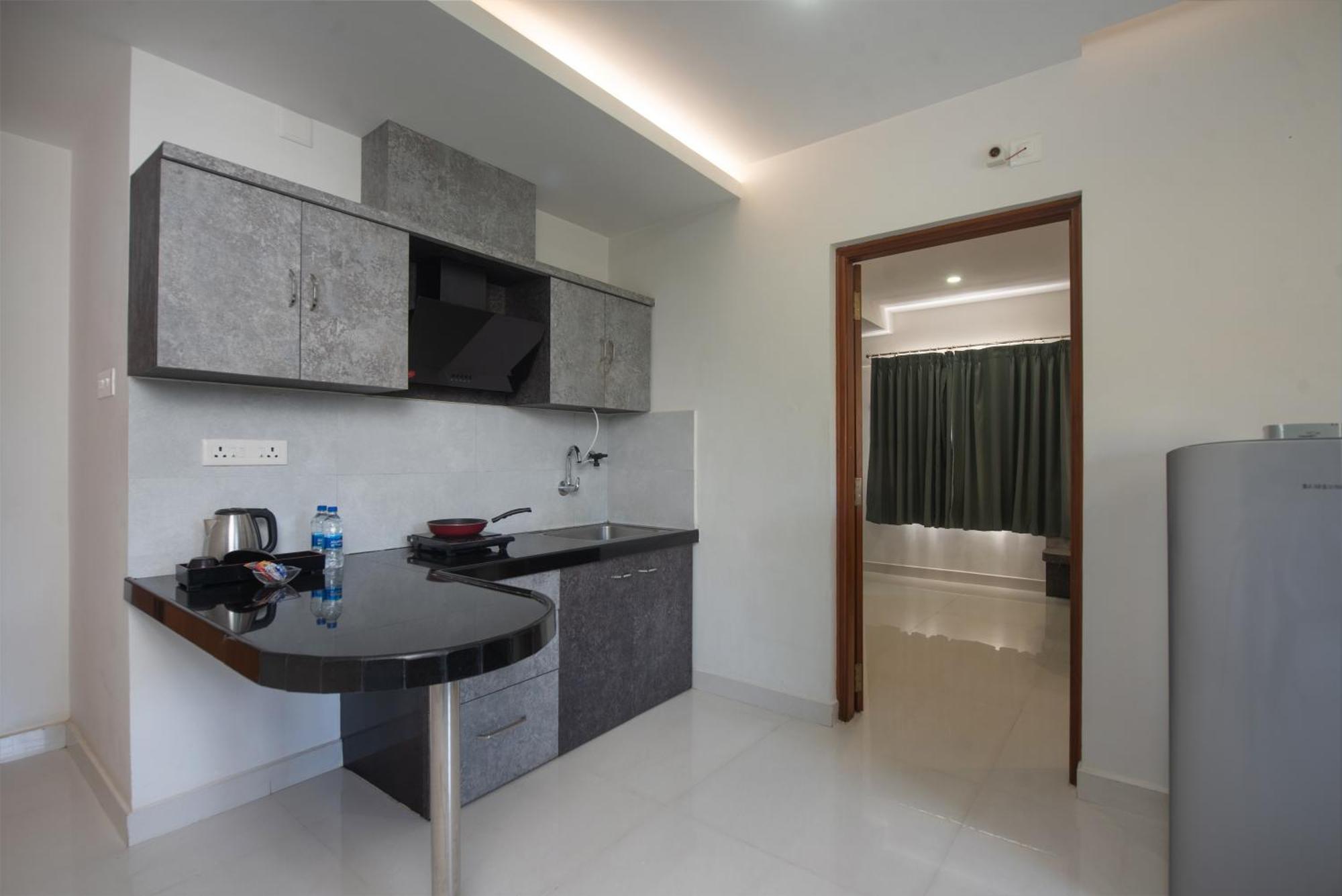 Manipal Atalia Service Apartments Εξωτερικό φωτογραφία